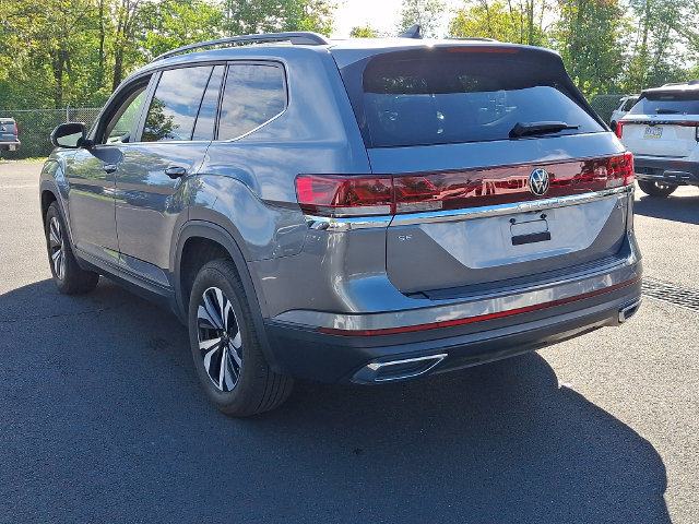 Used 2024 Volkswagen Atlas SE AWD/4WD image 10