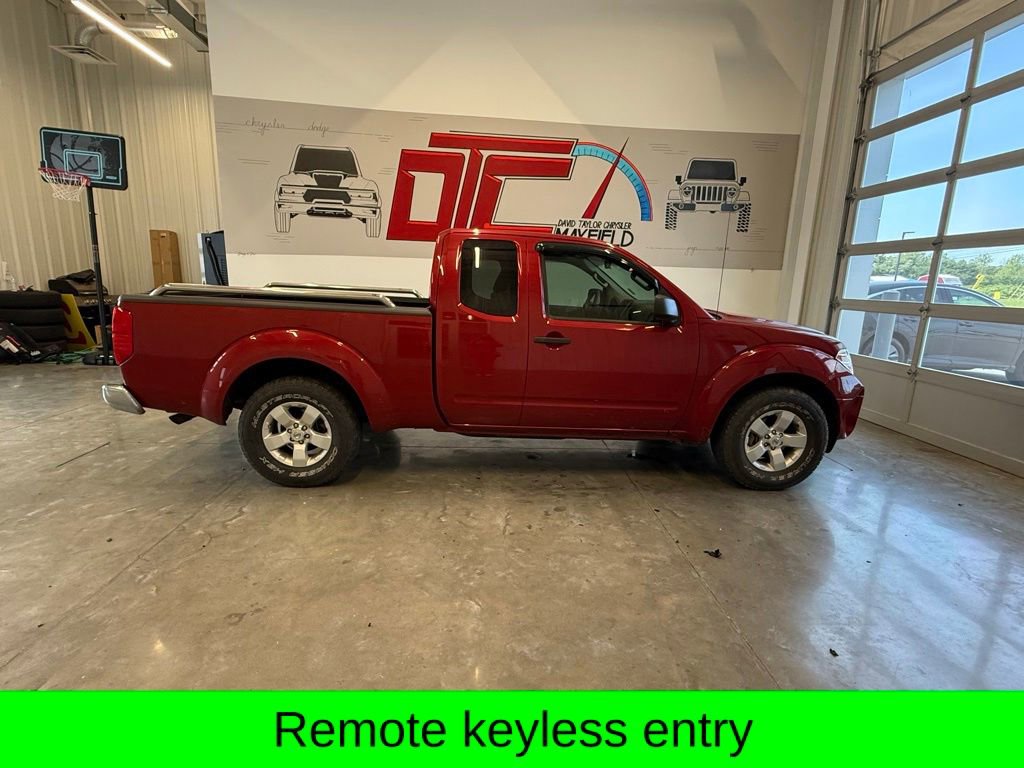 Used 2012 Nissan Frontier SV RWD image 5