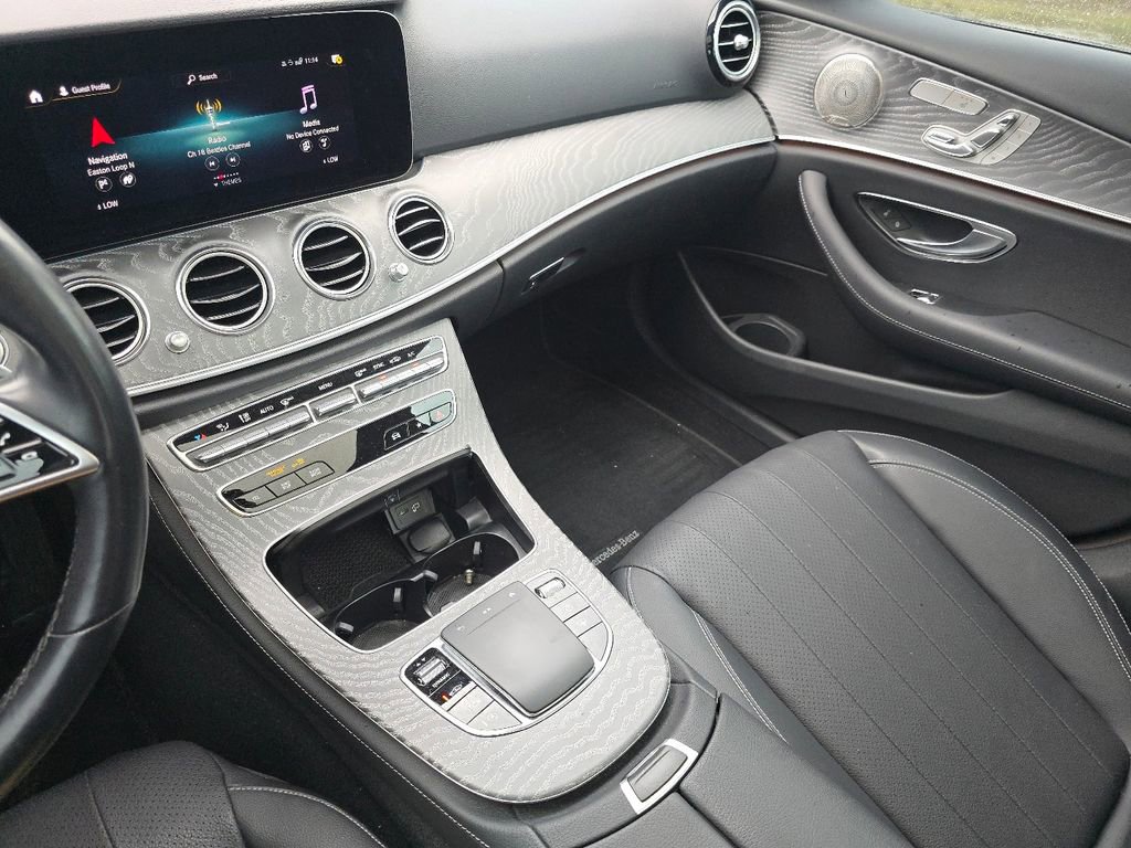 Used 2022 Mercedes-Benz E 350 4MATIC Sedan image 30