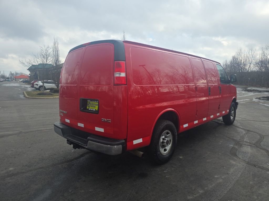 Used 2020 GMC Savana 2500 Extended w/ Driver Convenience Package image 10