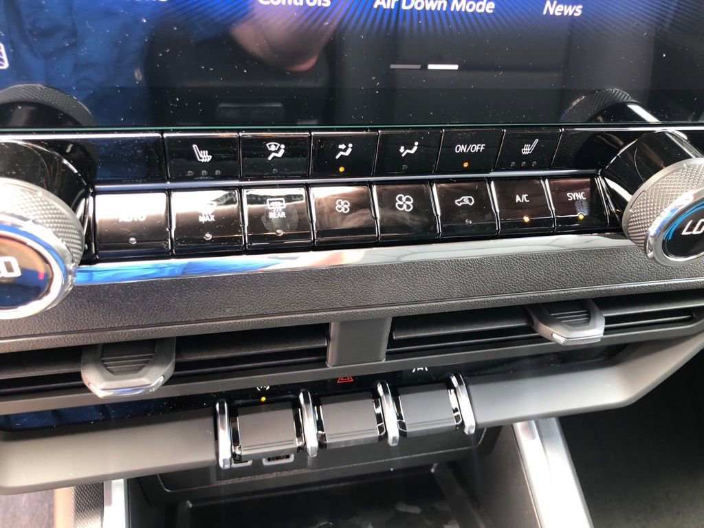 New 2025 Chevrolet Colorado Trail Boss image 27