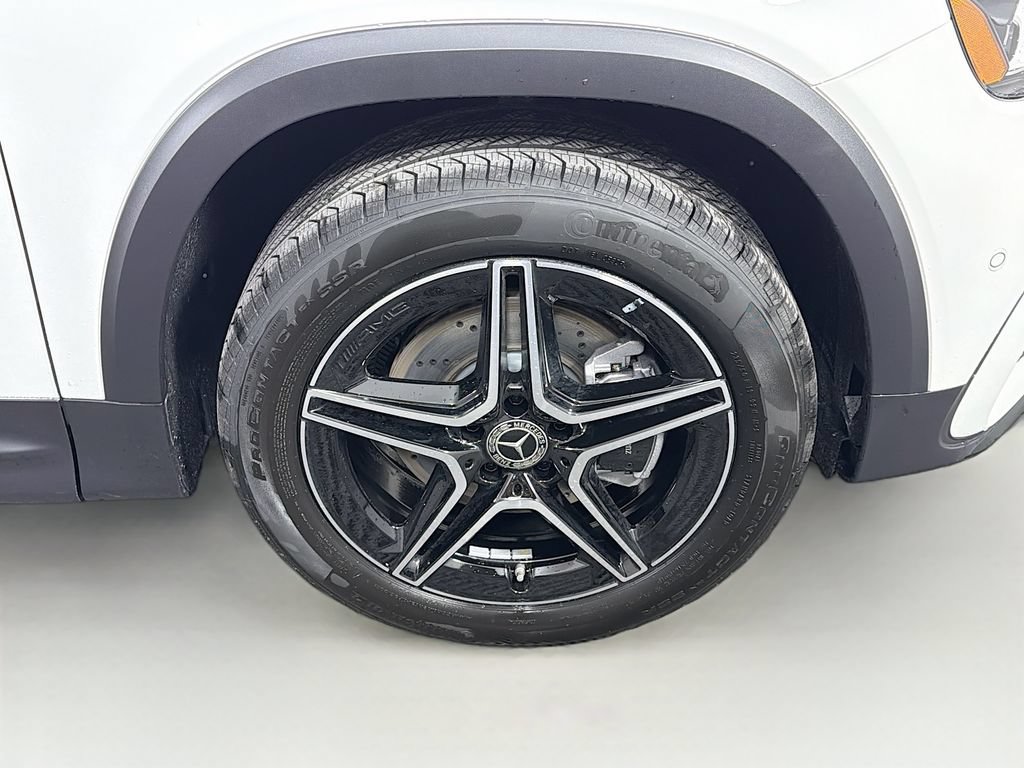 New 2026 Mercedes-Benz GLB 250 4MATIC image 35