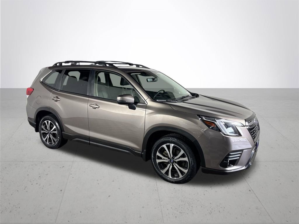 Used 2023 Subaru Forester Limited AWD/4WD image 4