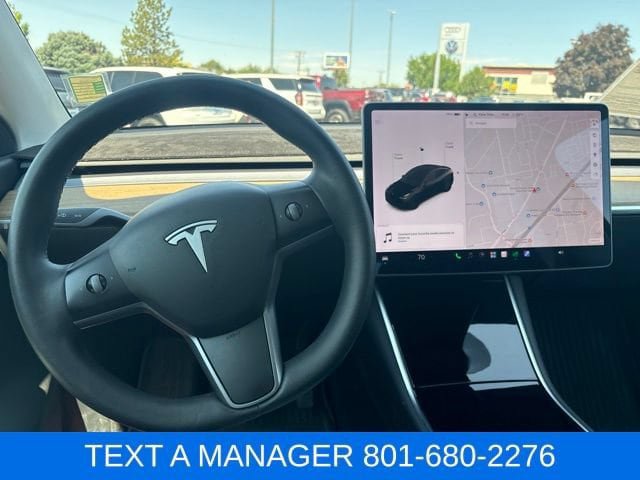 Used 2021 Tesla Model Y Long Range AWD/4WD image 14