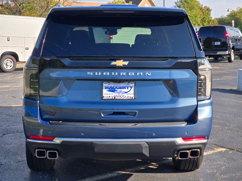 Used 2026 Chevrolet Suburban High Country w/ Sun And Tow Package AWD/4WD image 14