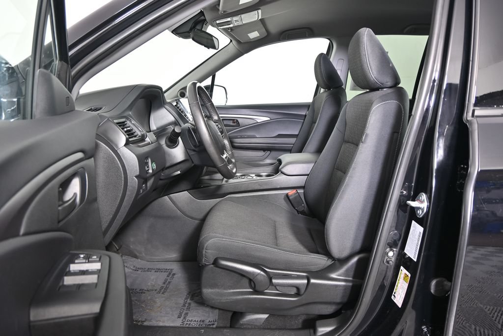 Used 2025 Honda Ridgeline Sport image 20