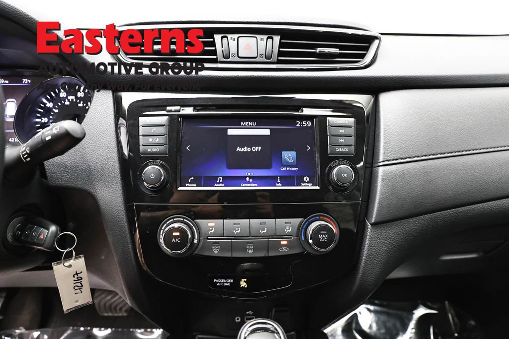 Used 2019 Nissan Rogue S AWD/4WD image 12