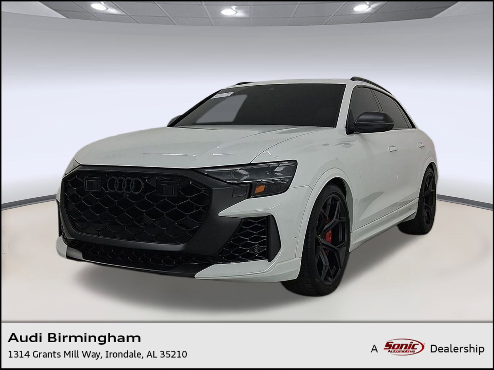 Used 2025 Audi RS Q8 performance