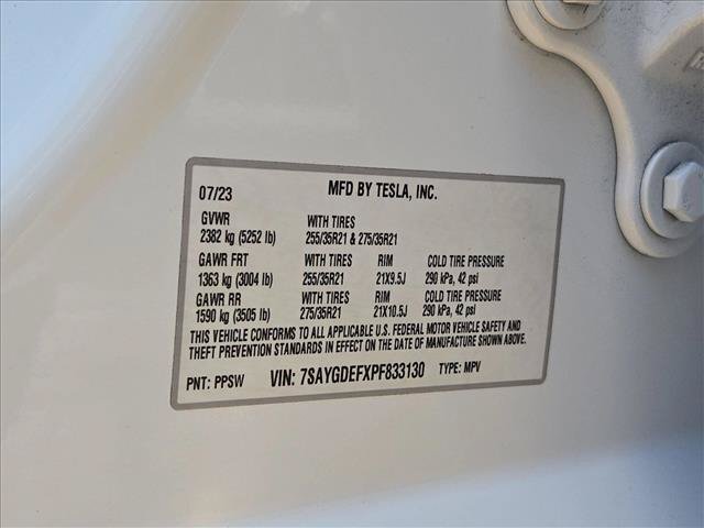 Used 2023 Tesla Model Y Performance AWD/4WD image 25