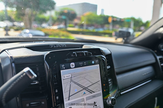 Used 2024 RAM 5500 4x4 Crew Cab image 53