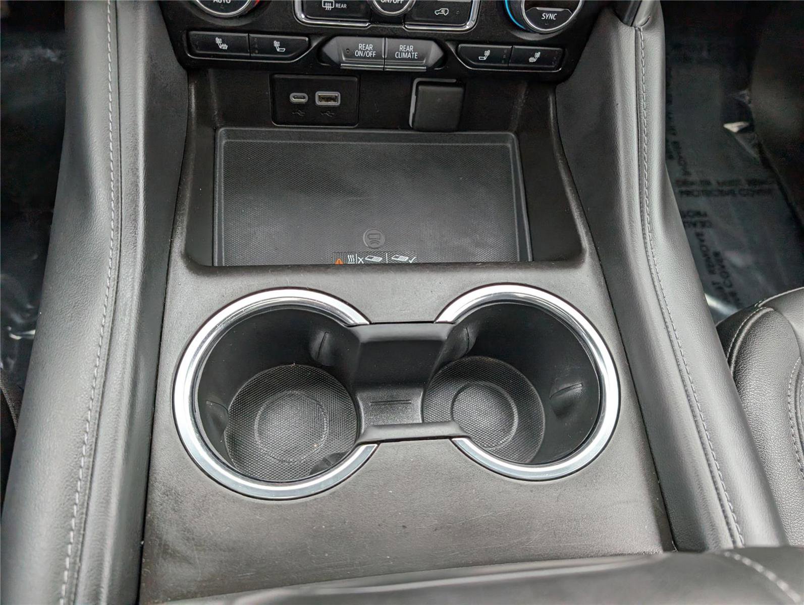 Used 2021 Chevrolet Tahoe Z71 w/ Luxury Package image 28