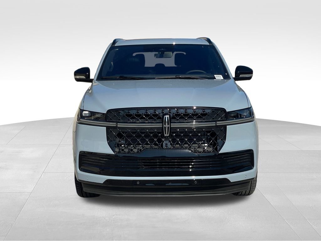 New 2025 Lincoln Navigator Reserve w/ Jet Appearance Package image 7