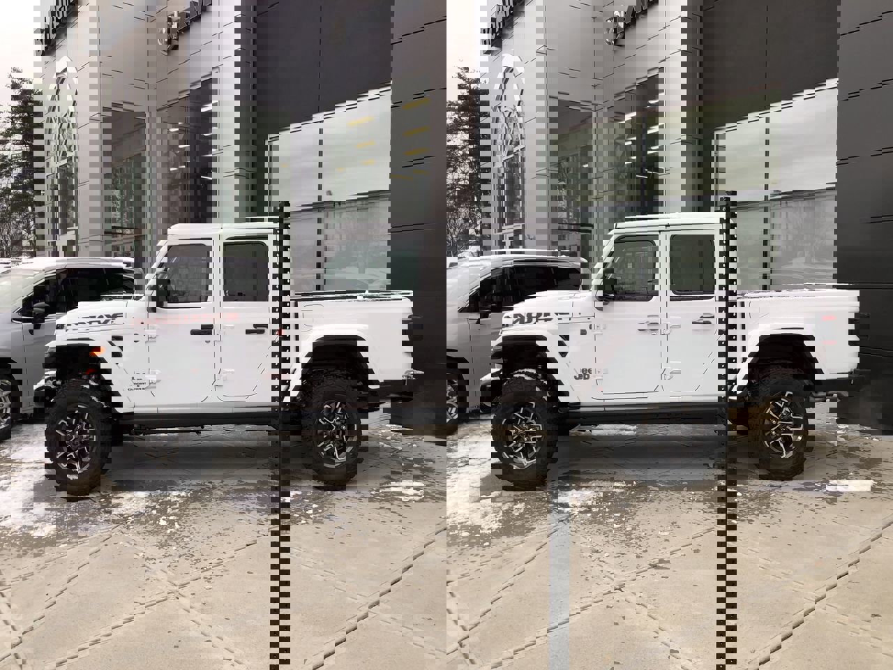 New 2026 Jeep Gladiator Mojave image 3