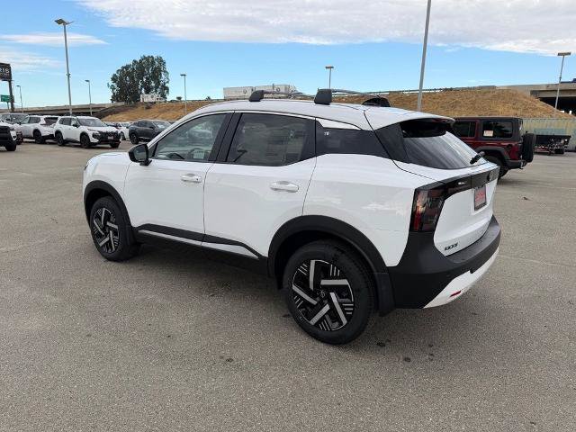New 2026 Nissan Kicks SV w/ Cold Weather Package FWD image 4