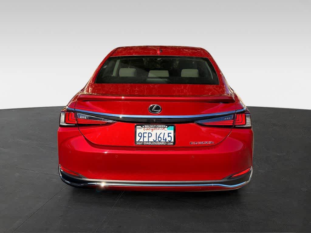 Used 2023 Lexus ES 300h w/ Premium Package FWD image 5