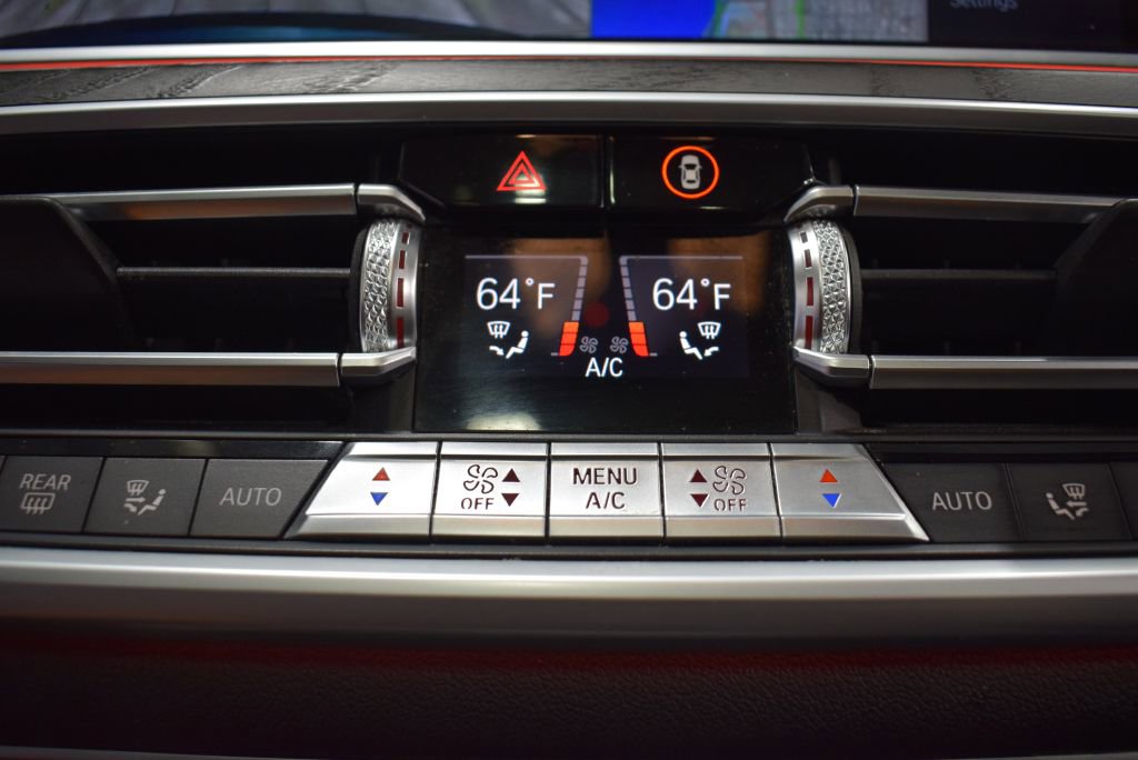 Used 2020 BMW X7 xDrive40i w/ Premium Package image 35