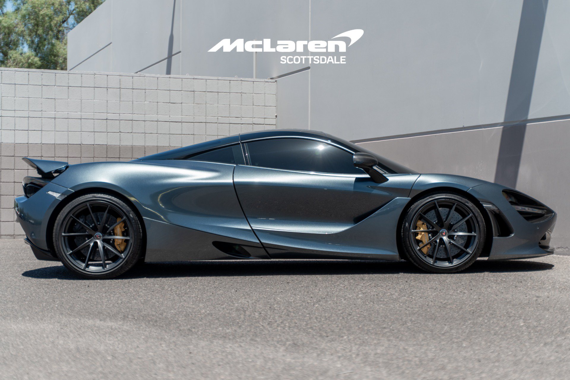Used 2018 McLaren 720S Performance RWD image 8