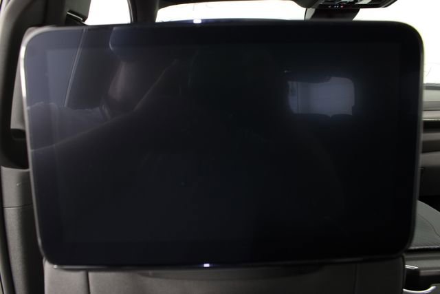 New 2026 GMC Yukon XL AT4 w/ AT4 Premium Plus Package AWD/4WD image 23