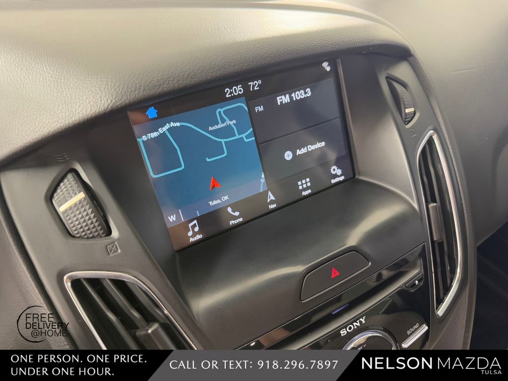 Used 2018 Ford Focus Titanium FWD image 28
