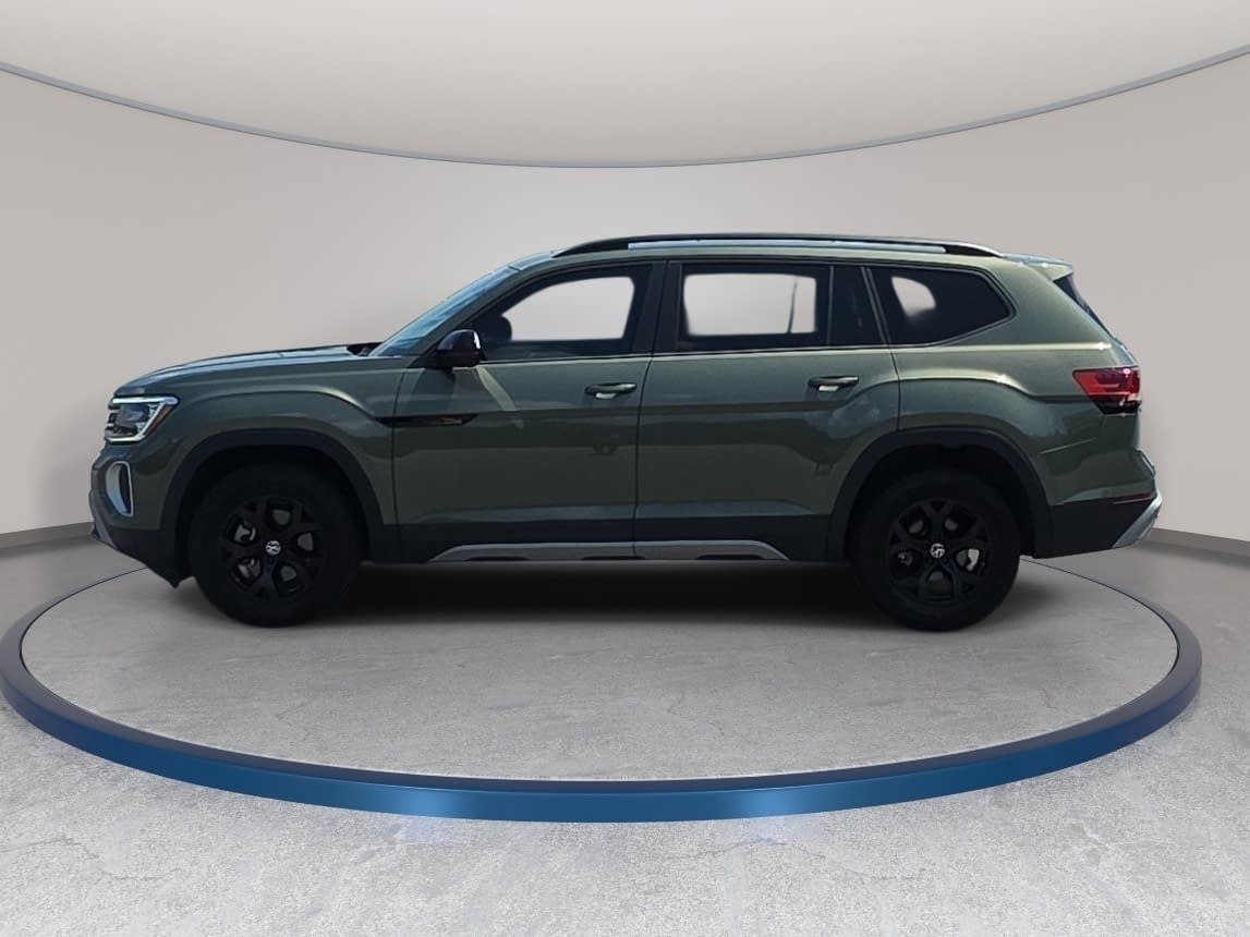 Used 2024 Volkswagen Atlas Peak Edition SEL AWD/4WD image 8
