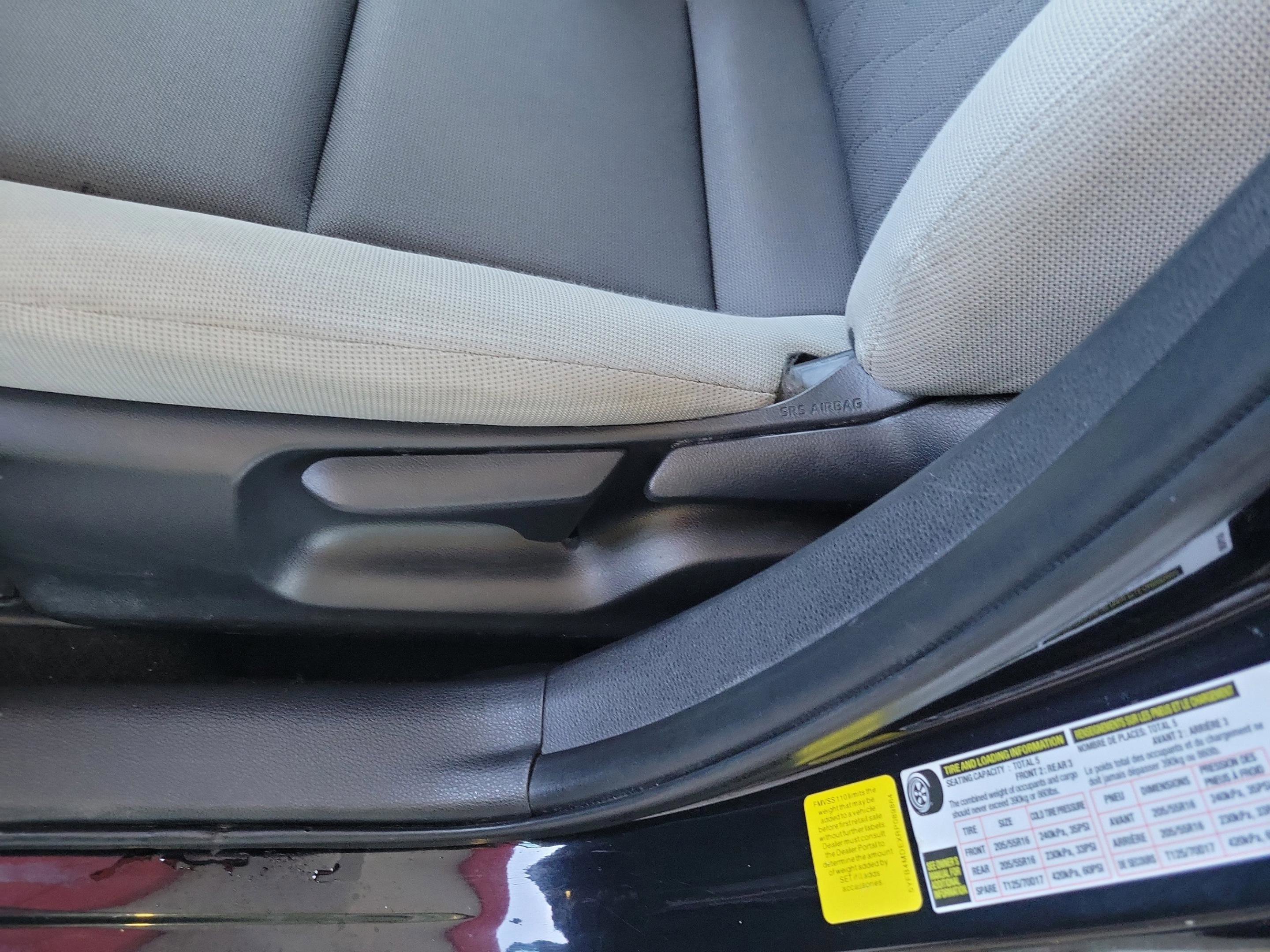 Used 2024 Toyota Corolla LE image 24