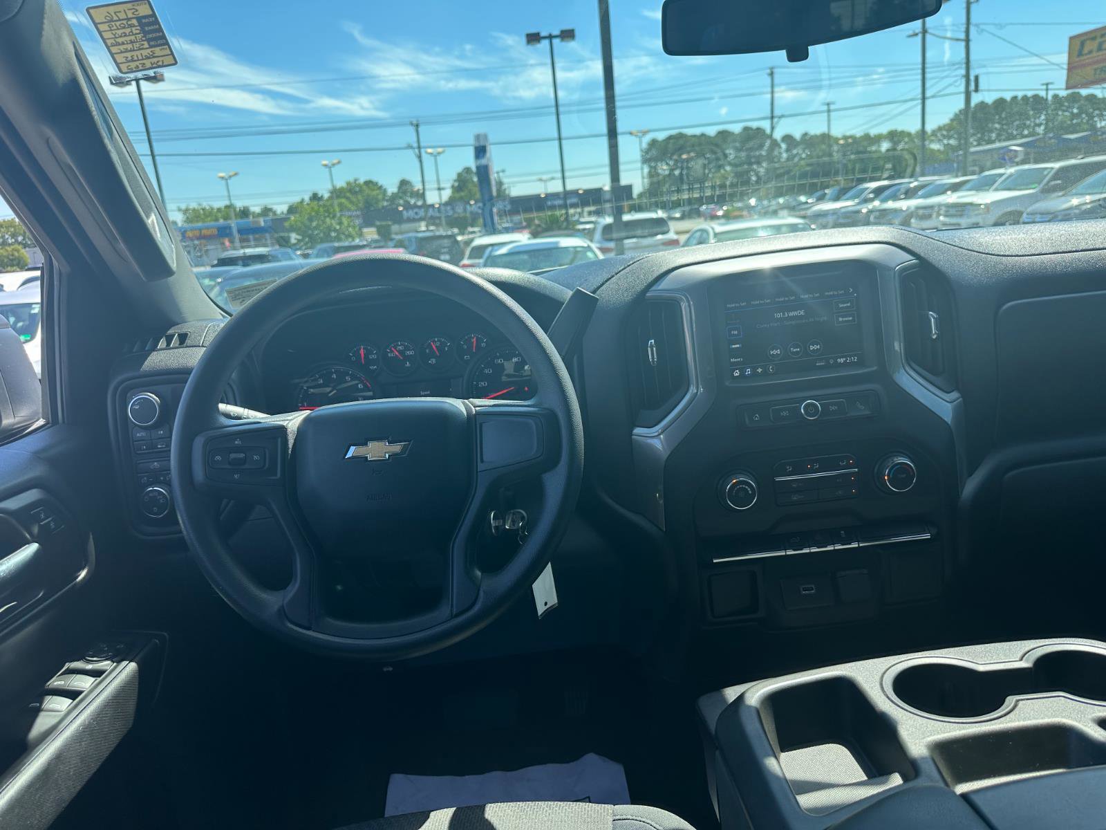 Used 2019 Chevrolet Silverado 1500 Custom w/ Custom Value Package image 20