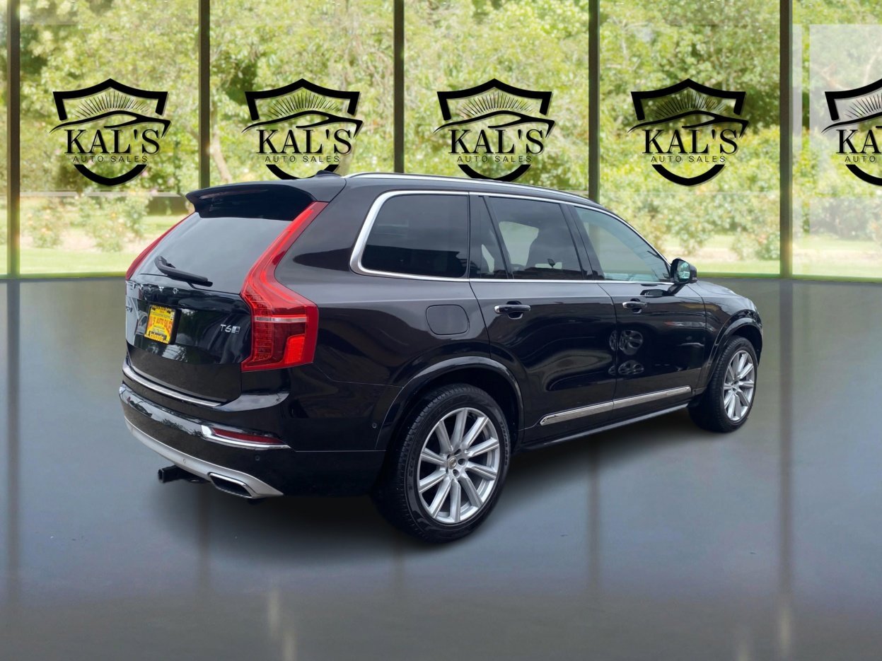 Used 2016 Volvo XC90 T6 Inscription w/ Vision Package image 5