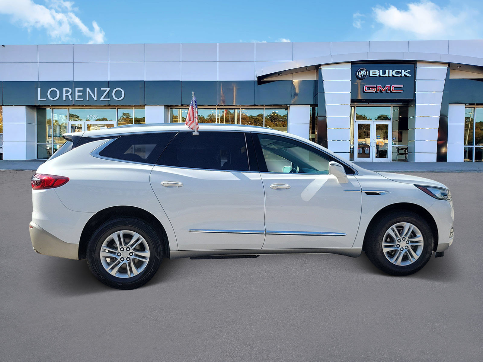 Used 2020 Buick Enclave Essence FWD image 4