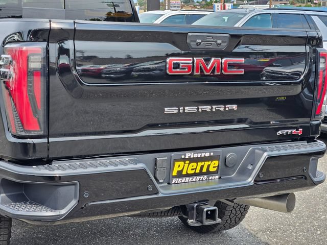 New 2026 GMC Sierra 2500 AT4 w/ Max Trailering Package AWD/4WD image 11