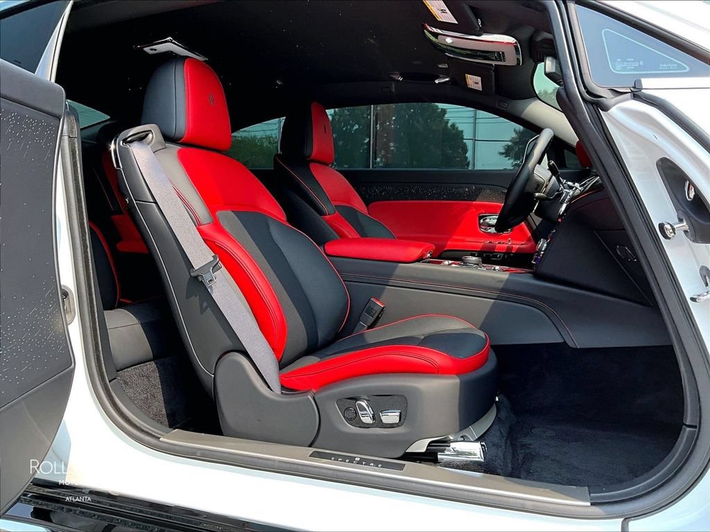 Used 2025 Rolls-Royce Spectre w/ Spectre Launch Package AWD/4WD image 8