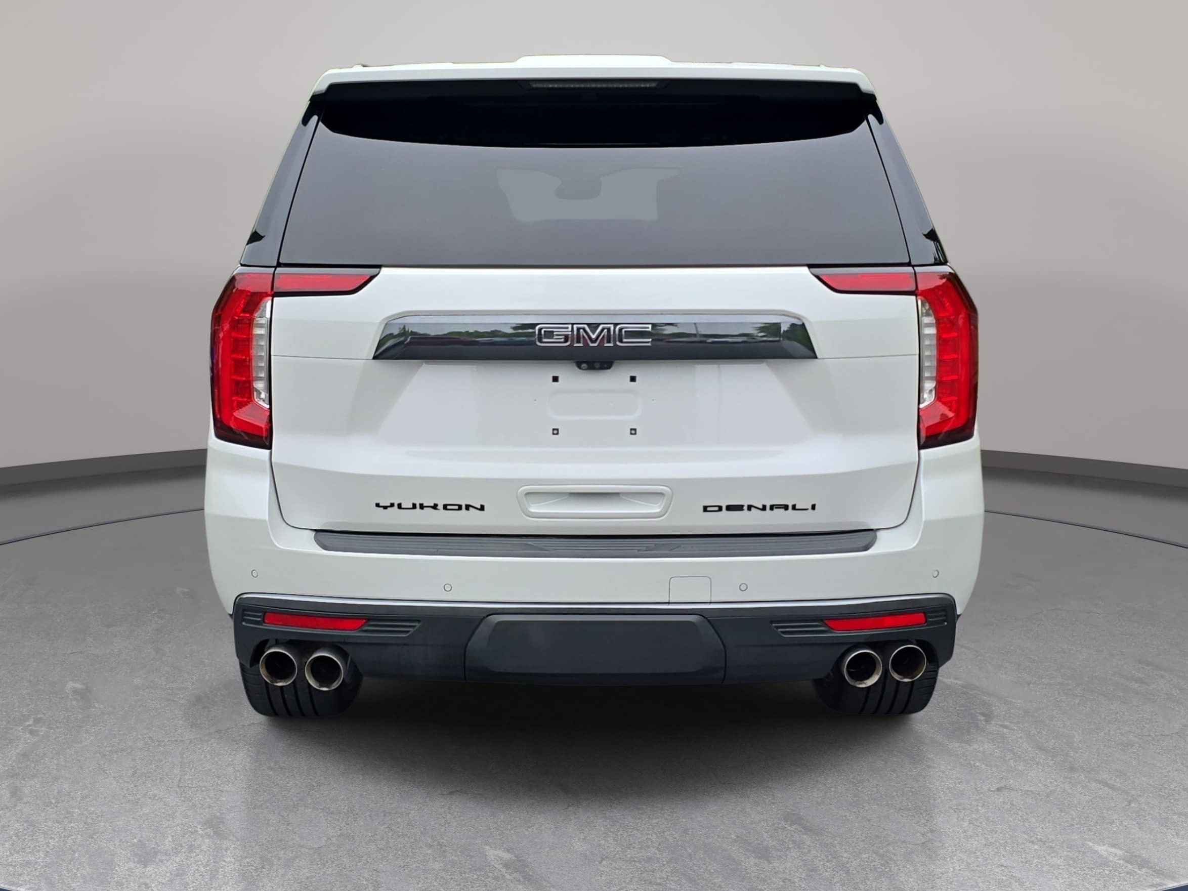 Used 2023 GMC Yukon XL Denali Ultimate AWD/4WD image 6