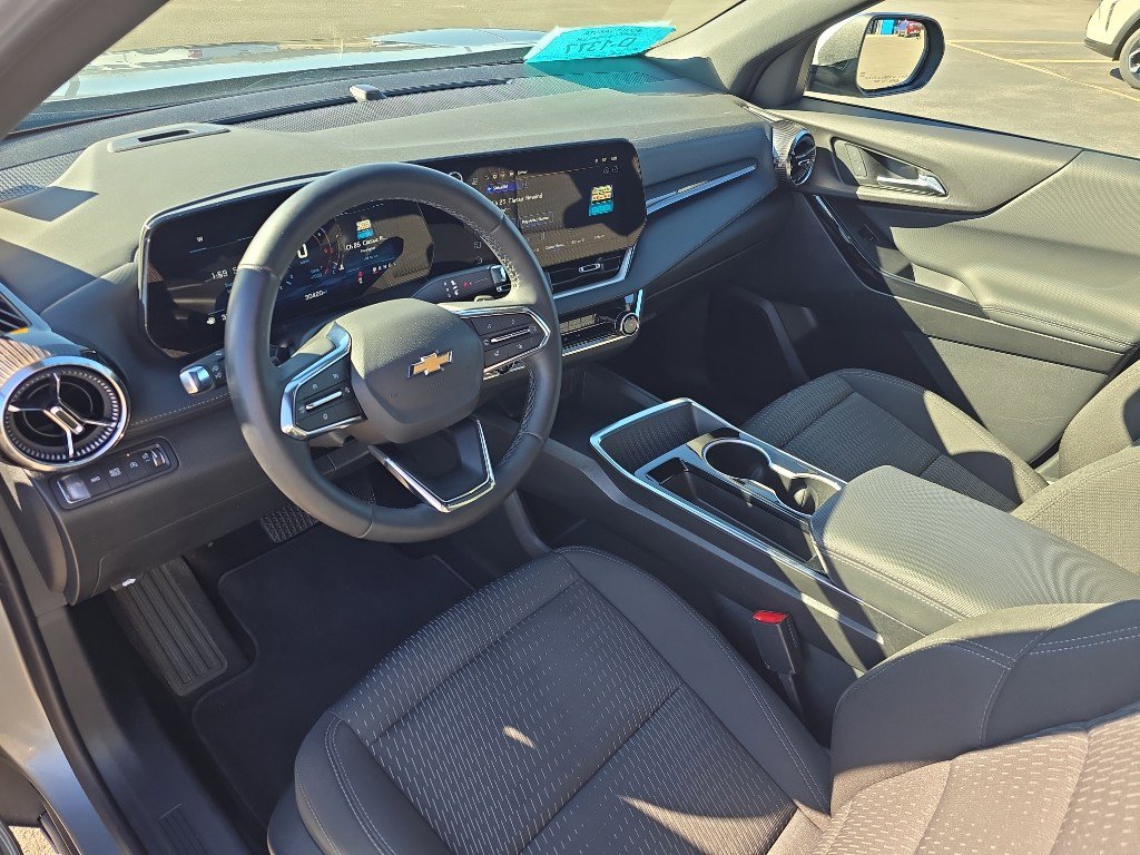 Certified 2025 Chevrolet Equinox LT image 10