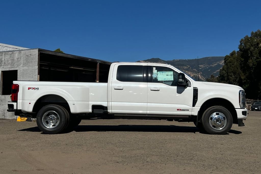 New 2026 Ford F350 Platinum image 4