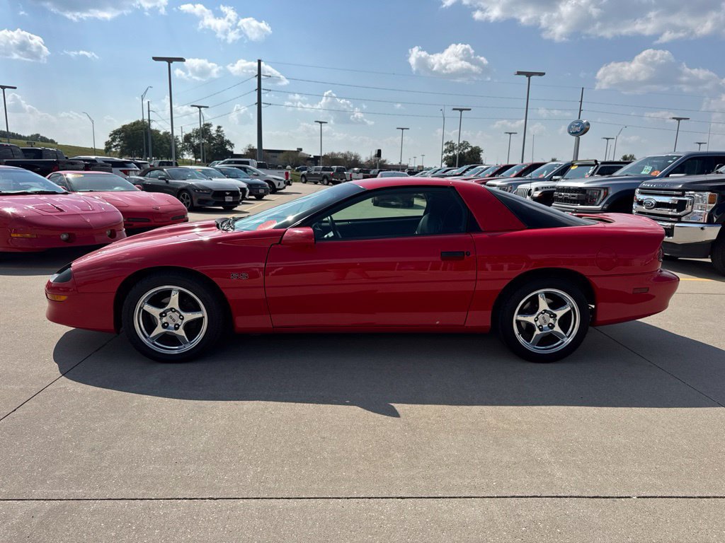 Used 1996 Chevrolet Camaro Z28 RWD image 20
