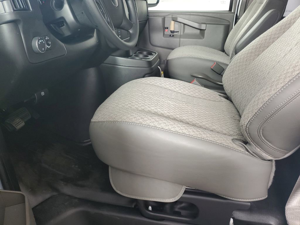 New 2026 Chevrolet Express 2500 w/ Driver Convenience Package RWD image 11