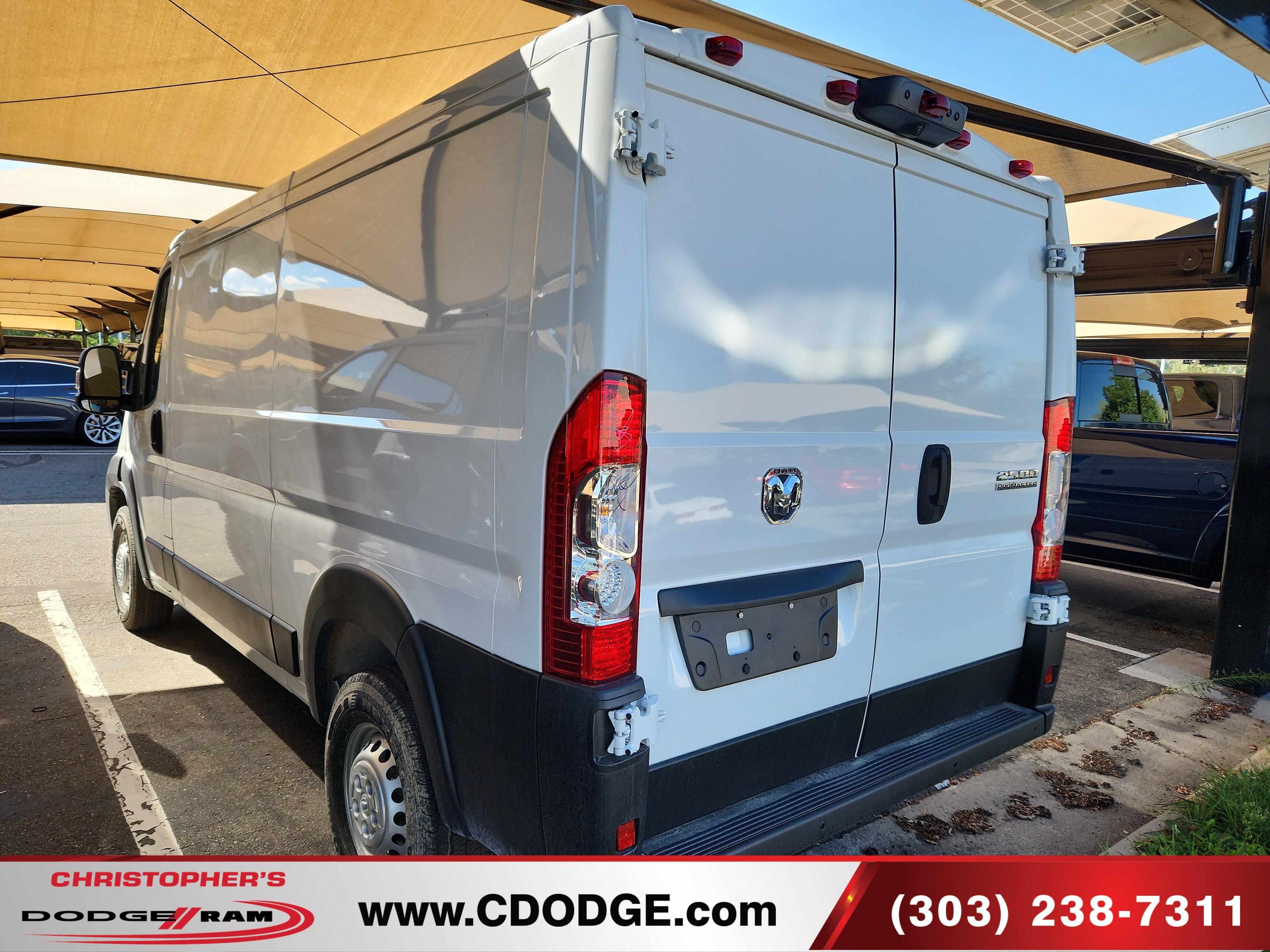 Used 2025 RAM ProMaster 2500 w/ Safety Group FWD image 4