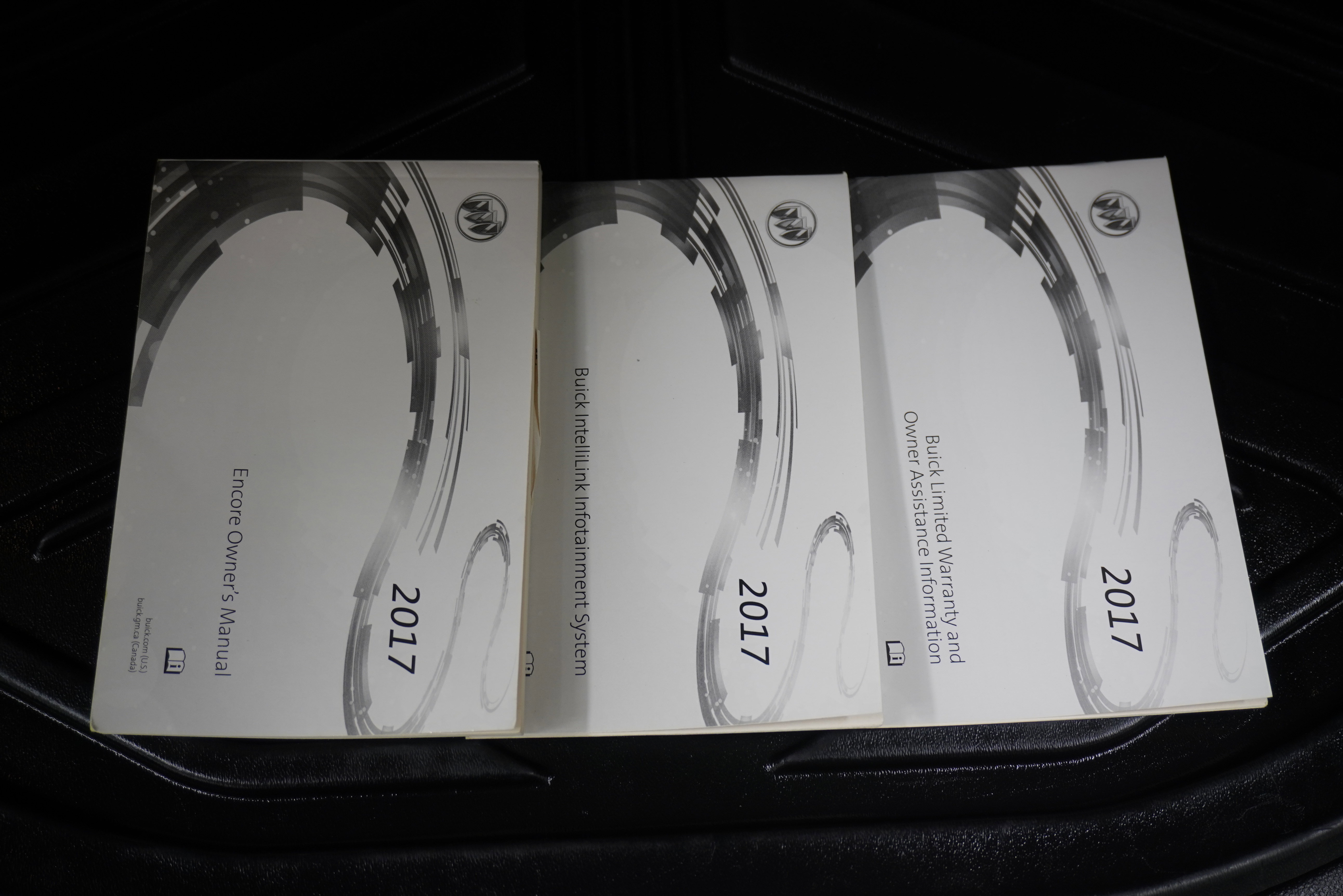 Used 2017 Buick Encore Premium w/ Experience Buick Package image 28