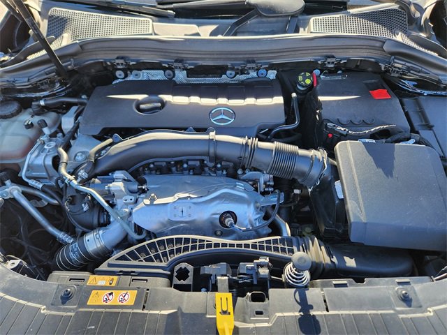 Certified 2021 Mercedes-Benz GLA 250 4MATIC image 22