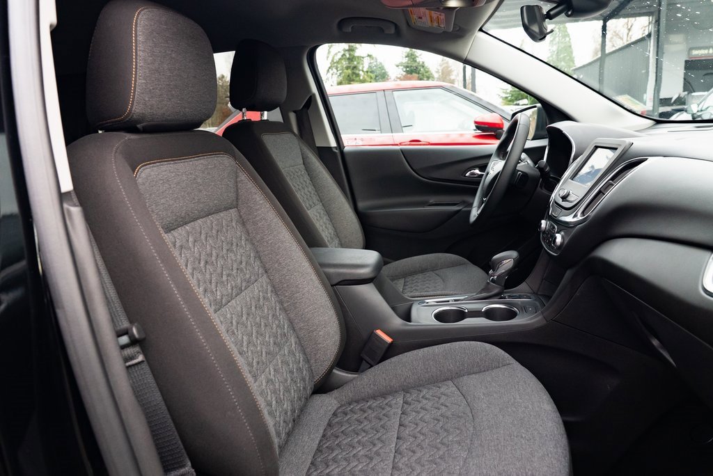 Used 2023 Chevrolet Equinox LT w/ Driver Convenience Package image 25