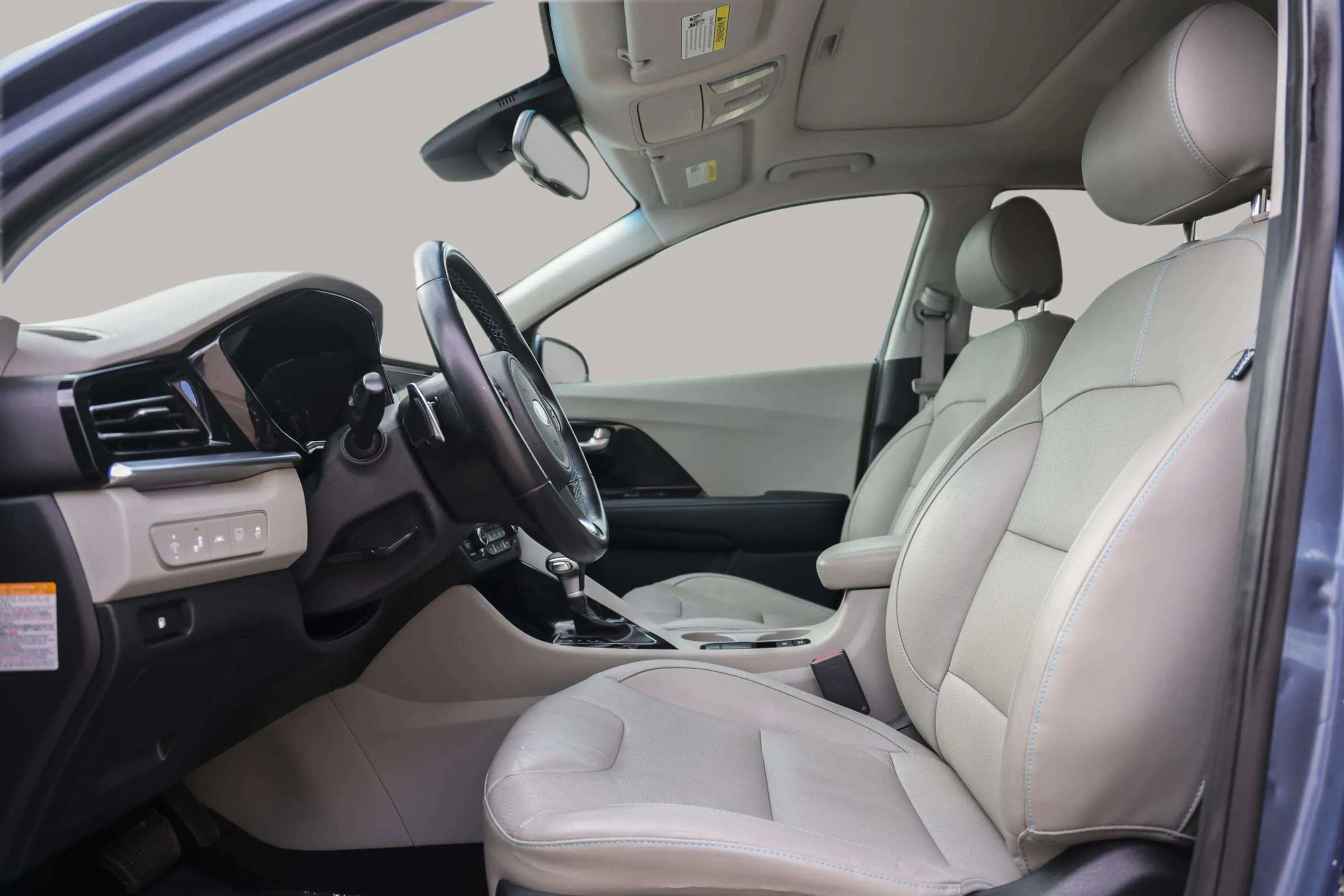 Used 2021 Kia Niro image 18