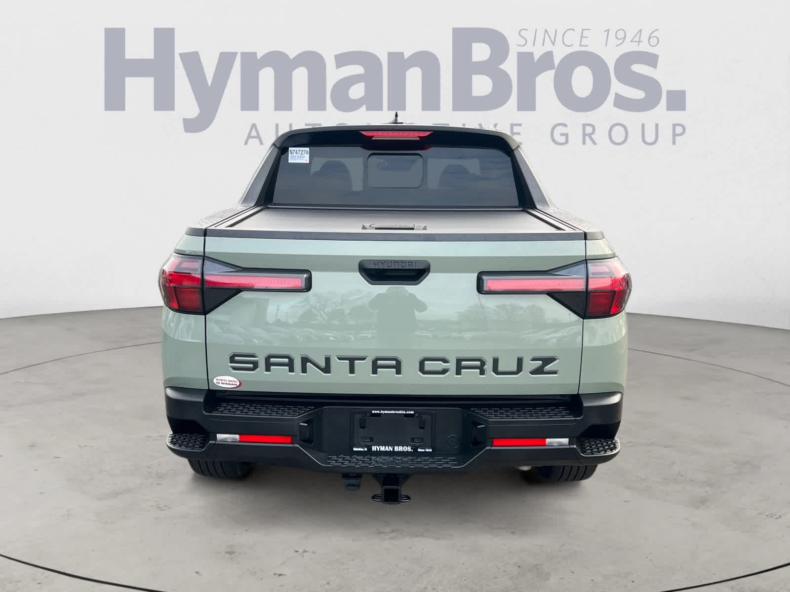 Used 2024 Hyundai Santa Cruz SEL w/ Activity Package FWD image 4