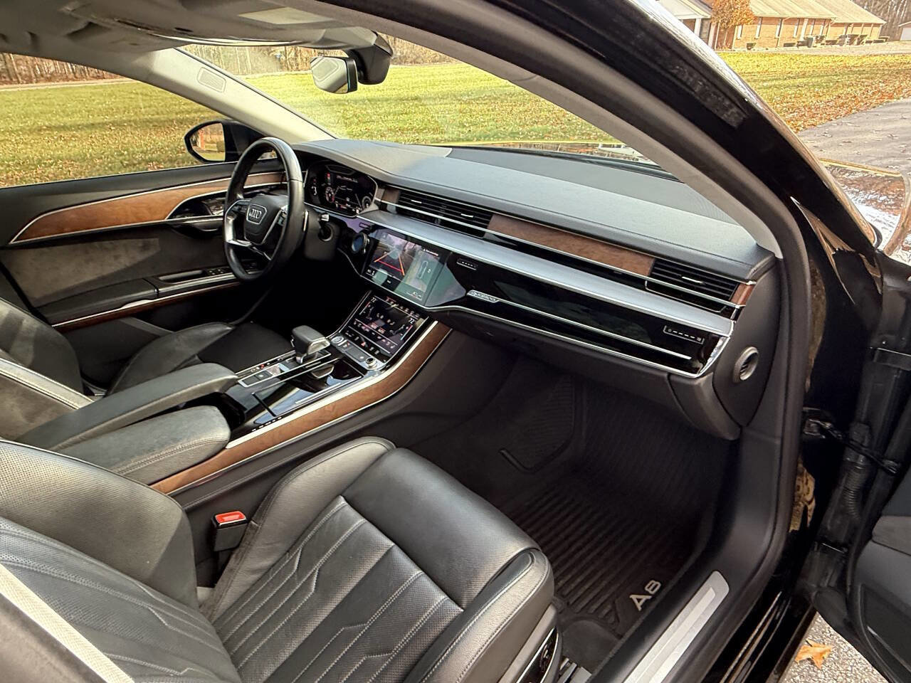 Used 2019 Audi A8 L 3.0T w/ Executive Package image 34