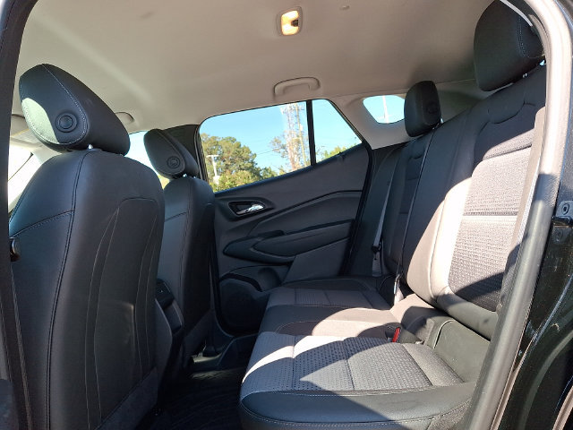 Used 2024 Chevrolet Trax LT FWD image 10
