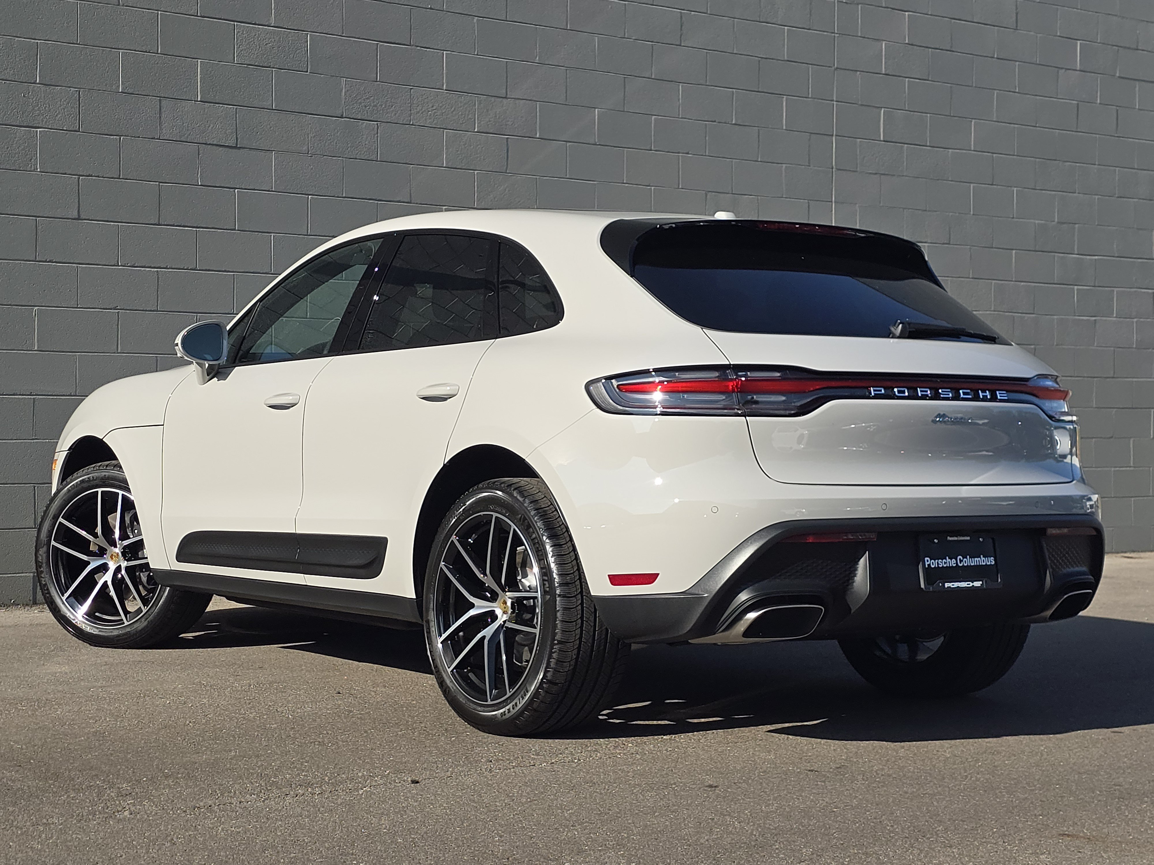 New 2026 Porsche Macan AWD/4WD image 3