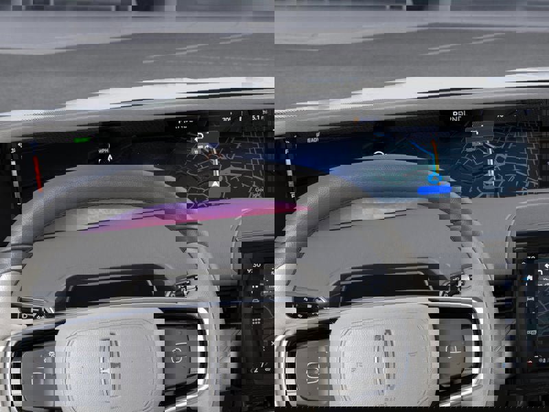 New 2025 Lincoln Nautilus Premier image 13