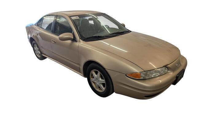 Used 2002 Oldsmobile Alero GL FWD image 8