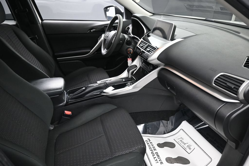 Used 2020 Mitsubishi Eclipse Cross LE AWD/4WD image 27