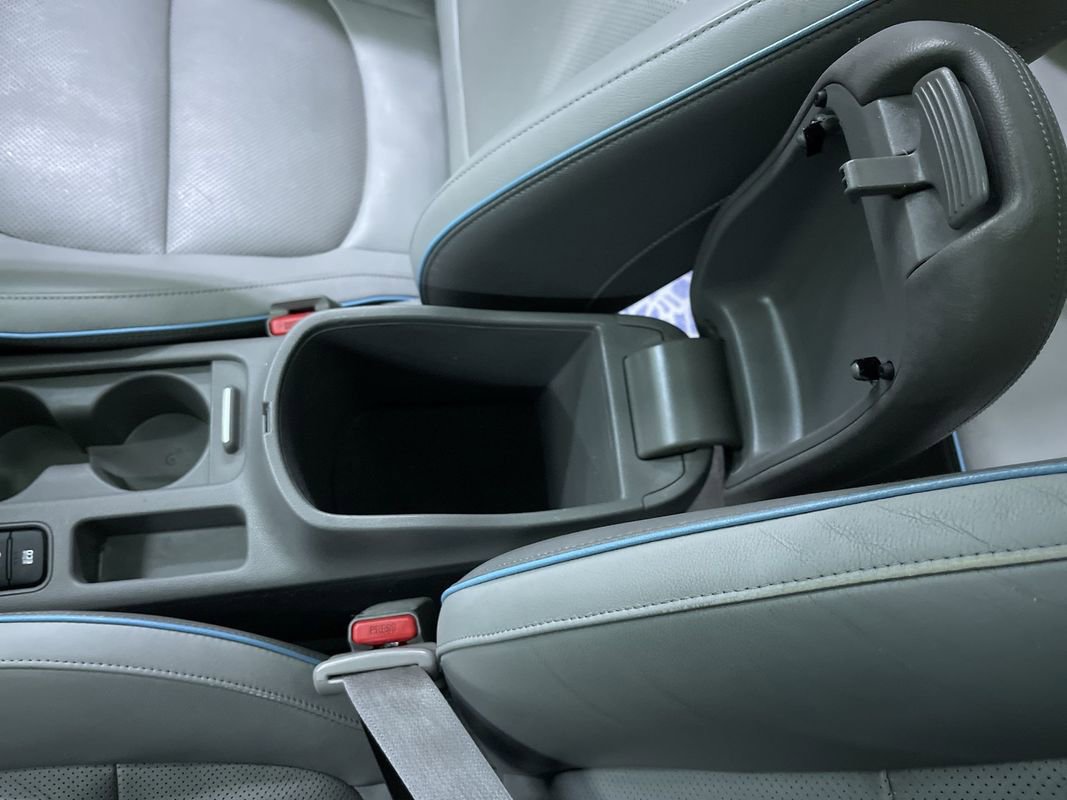 Used 2016 Kia Soul EV + w/ Sun & Fun Package image 26