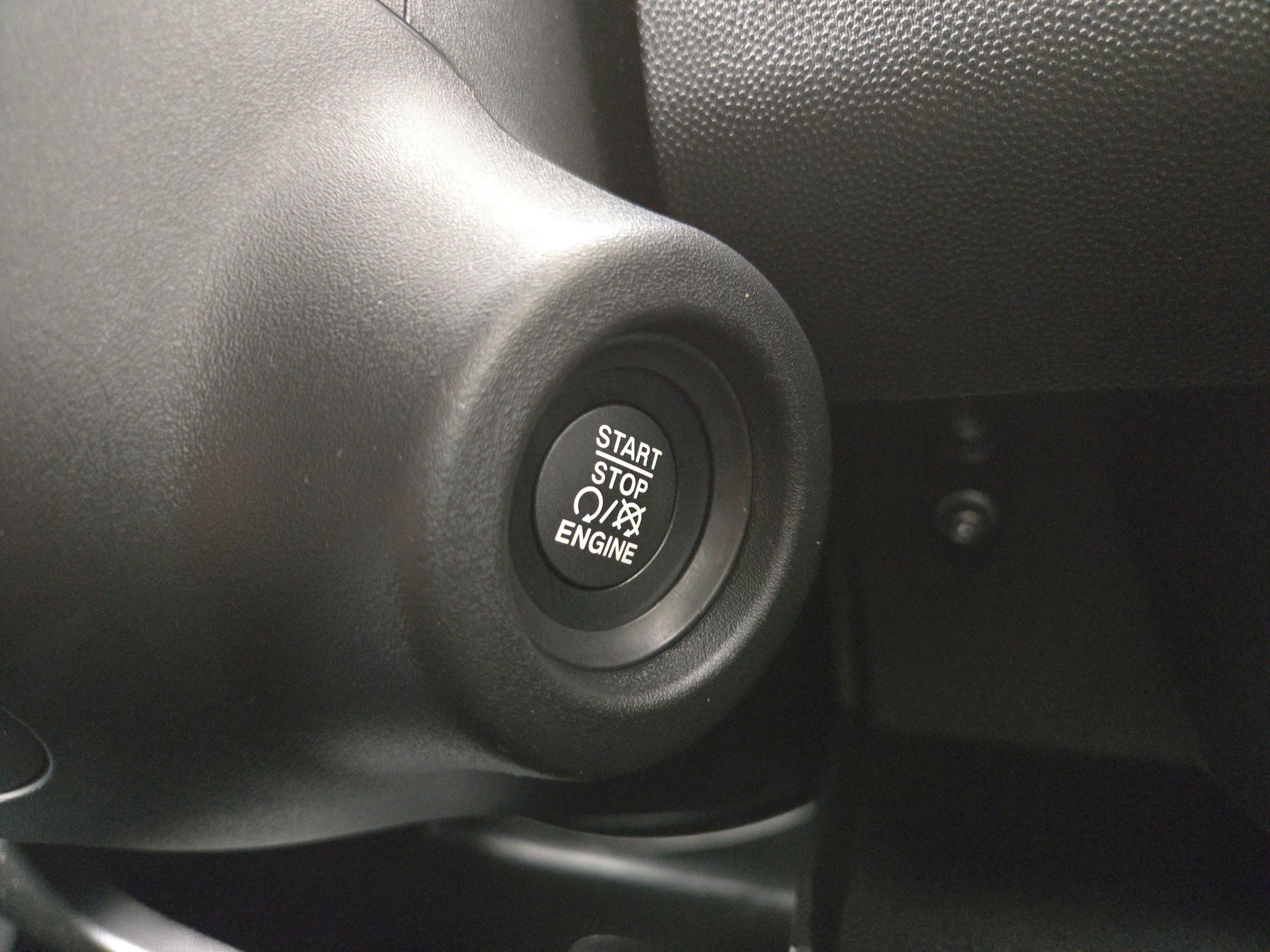 Used 2025 RAM ProMaster 3500 w/ Quick Order Package 22G SLT image 25