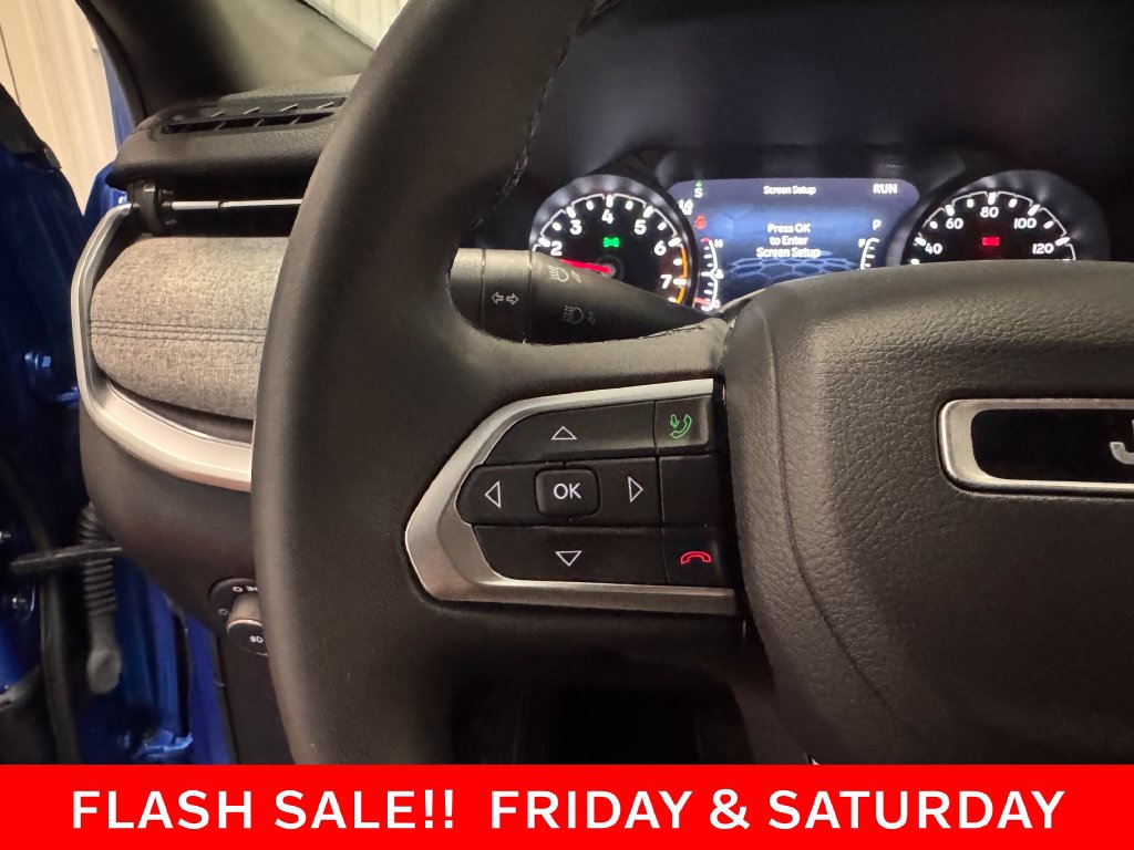 Used 2024 Jeep Compass Latitude AWD/4WD image 21